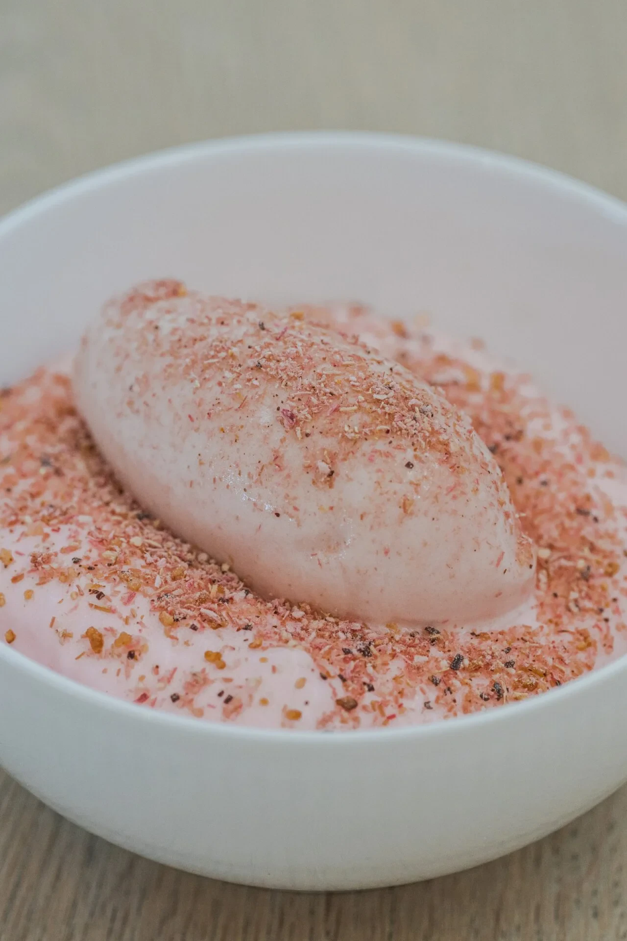 Frysetørret rabarber med rabarber sorbet