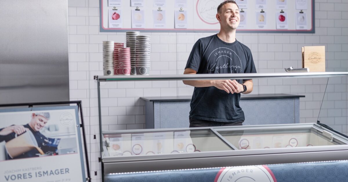 Icecream shop with freezer