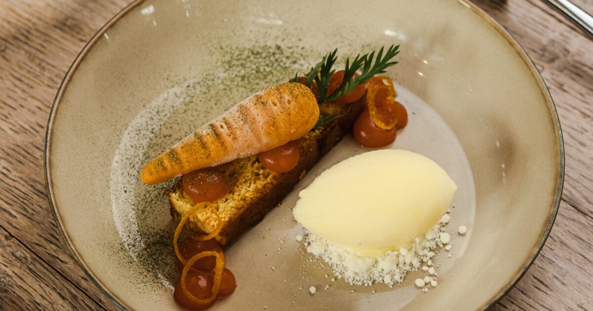 Witte chocolade in desserts